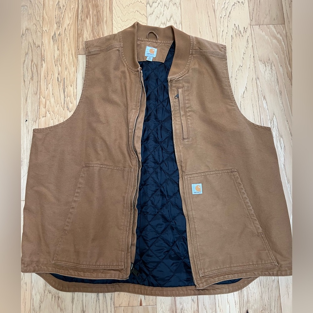 Men’s Carhartt insulated vest new without tags 3XL tall